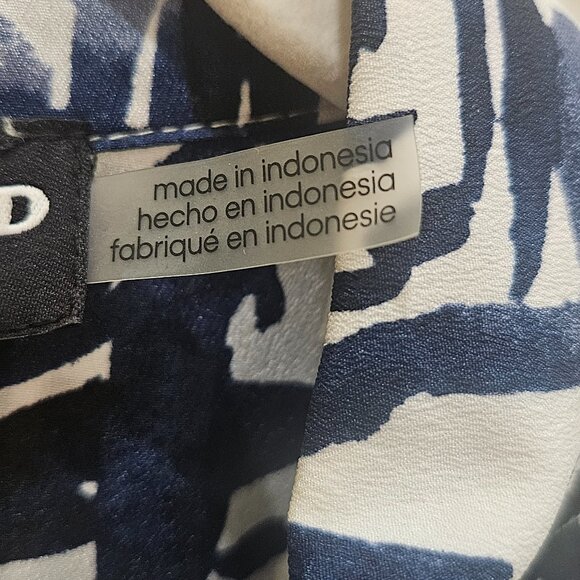 Karl Lagerfeld Paris 3/4 Sleeves Button-Up Blouse Women's S/P Blue & White - Picture 4 of 15